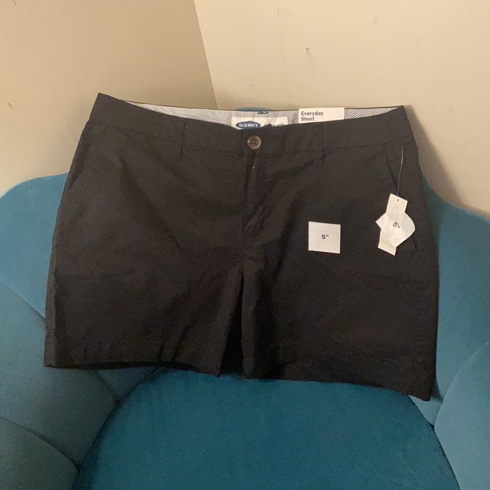 Old Navy Shorts Size US 8